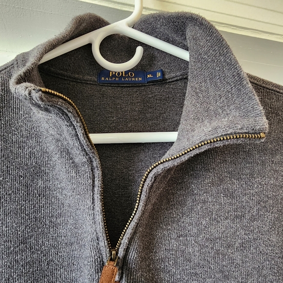 Ralph Lauren men's pullover sweat shirt. - Picture 6 of 8